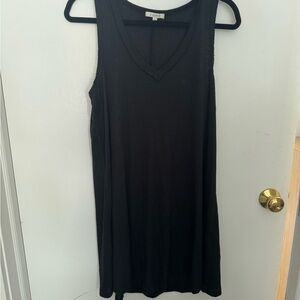 Elegant Black V-Neck Mini Dress